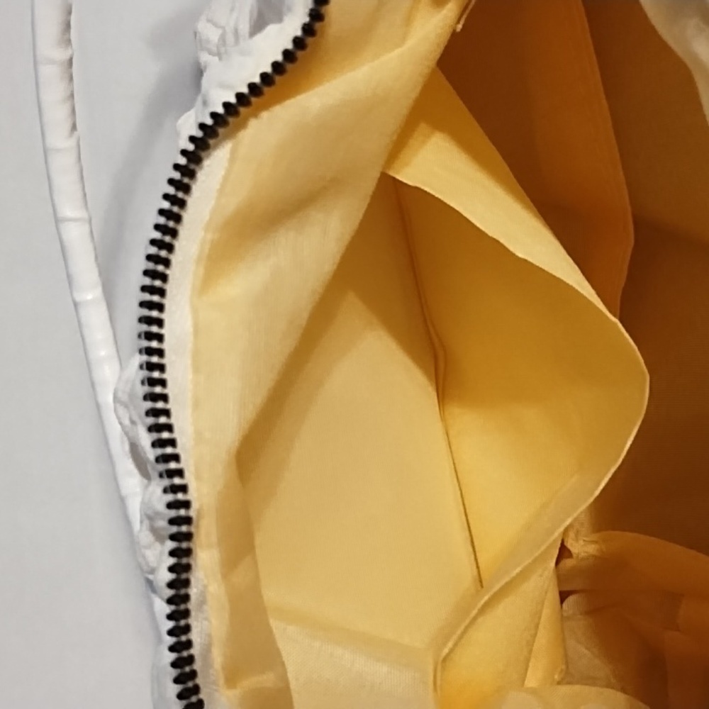 Nwot Off-white Cloth Bag - Picture 11 of 11
